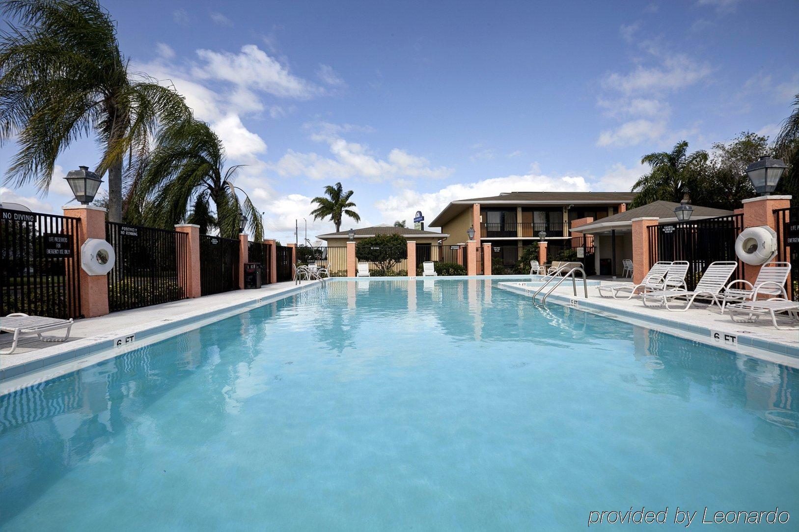 Americas Best Value Inn Florida Turnpike & I-95 Fort Pierce Facilities photo